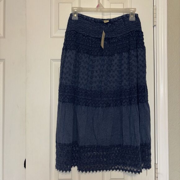 NWT Studio West Small Skirt Denim Blue Cotton Eyelet Lace Boho Festival - Picture 1 of 6